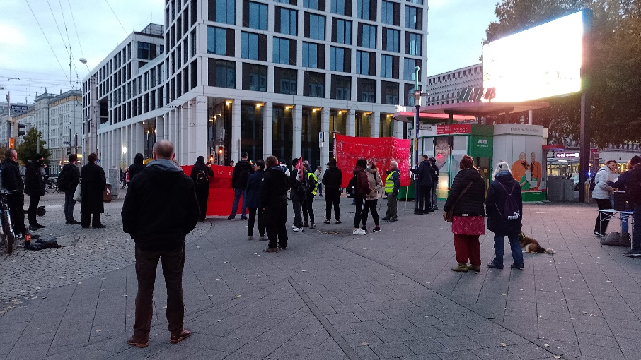 https://machmit.aufstehen.de/mitmachen/images/BildMagdeburg20221009_2.png